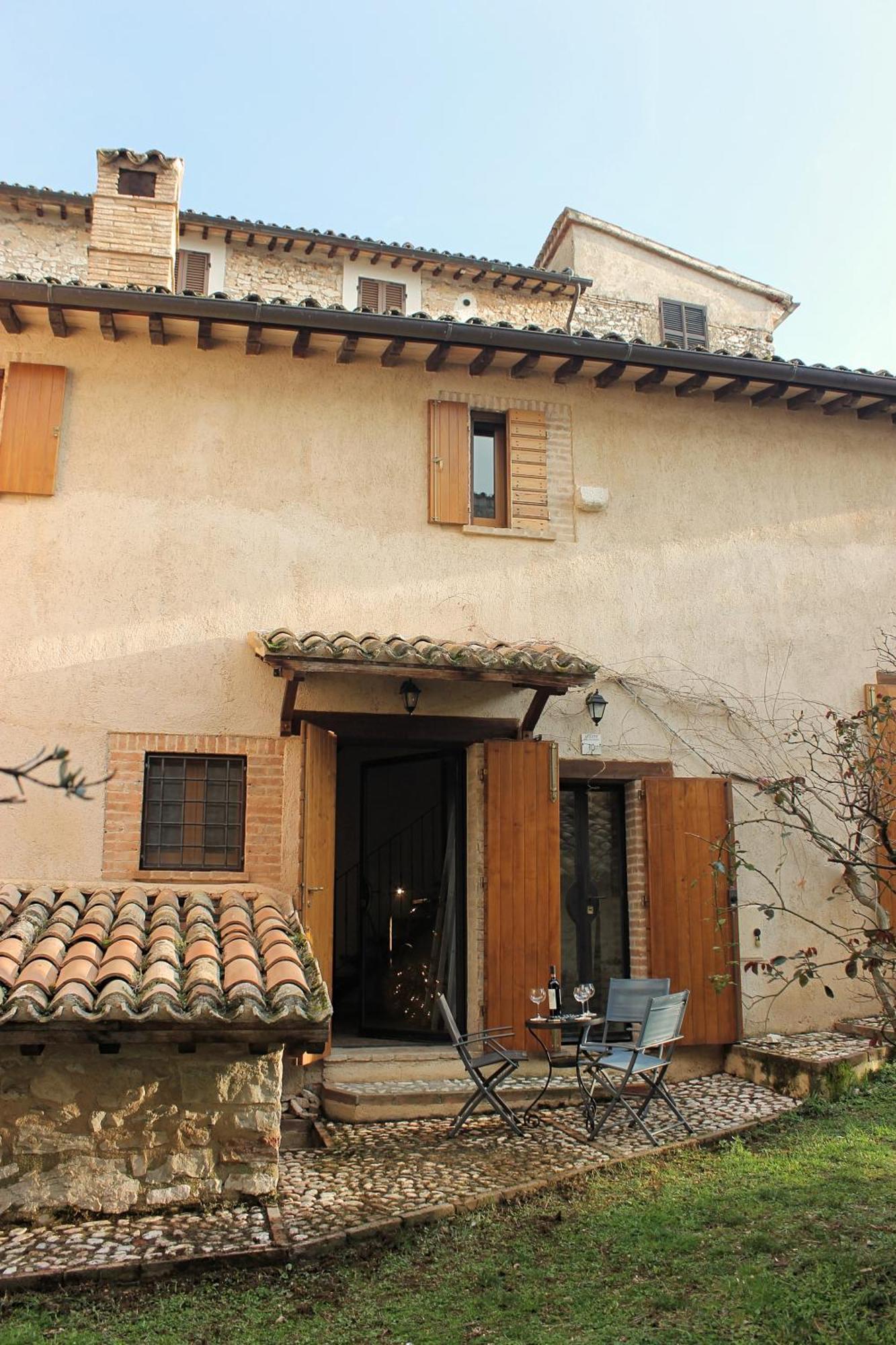 La Casa Di Lucapietro Dimora Storica Country house Spoleto